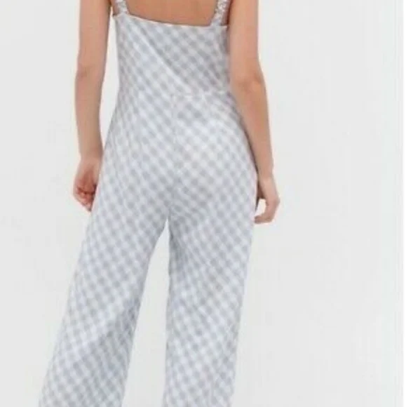 URBAN OUTFITTERS Jumpsuit - Picture 3 of 8